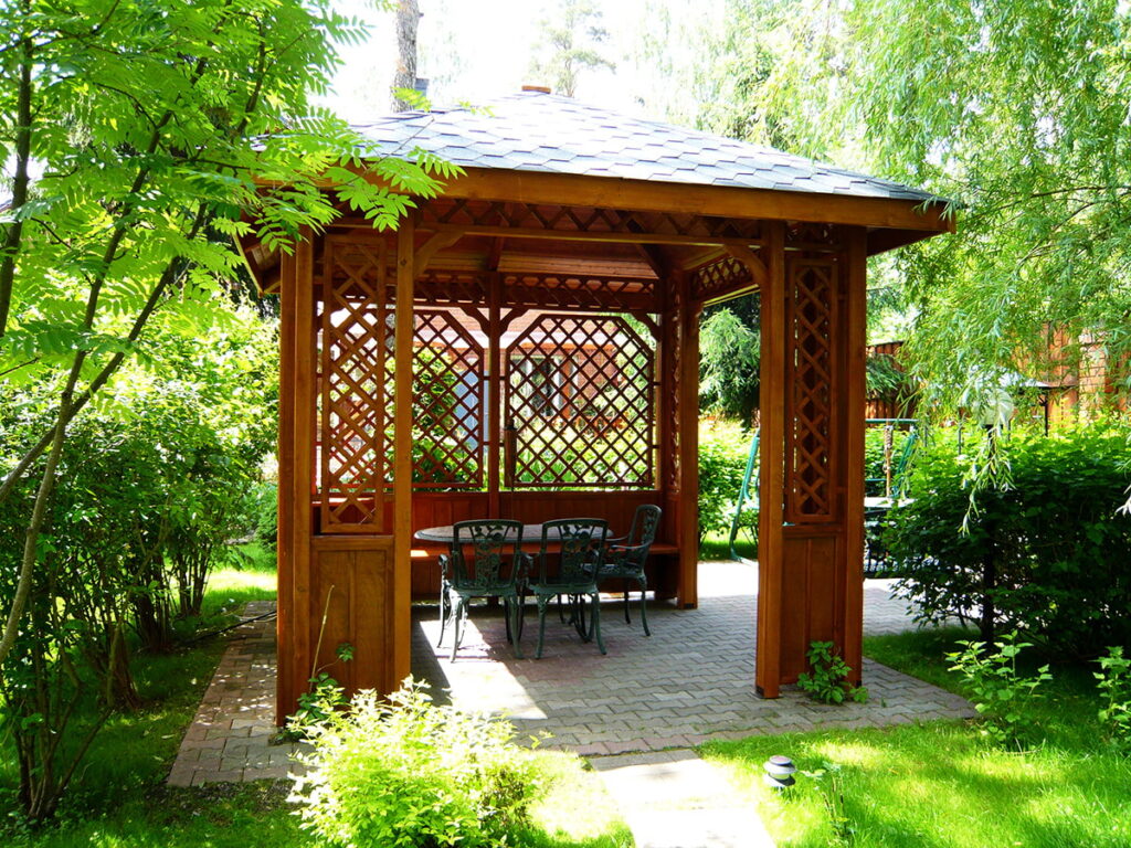 Фото 36 — Деревянные балки для строительства беседки